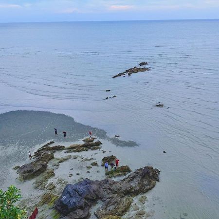 Pd Seaview Vip Staycation W Wifi Kampong Bagan Pinang Экстерьер фото